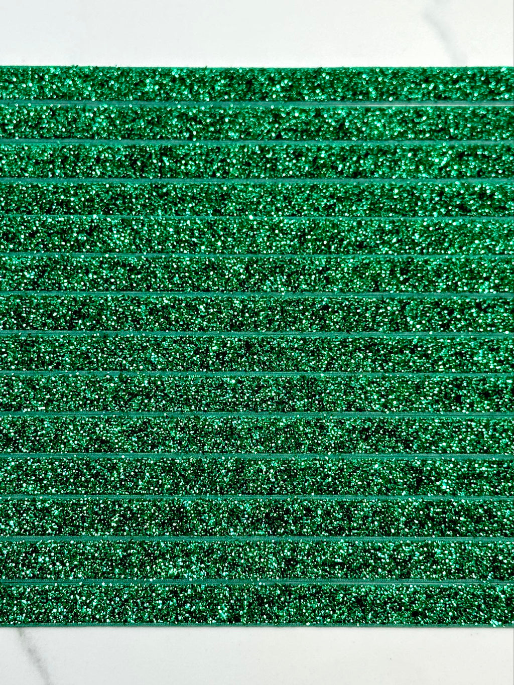 (TRIM) 3/8 ELASTIC EMERALD GREEN SHIMMER