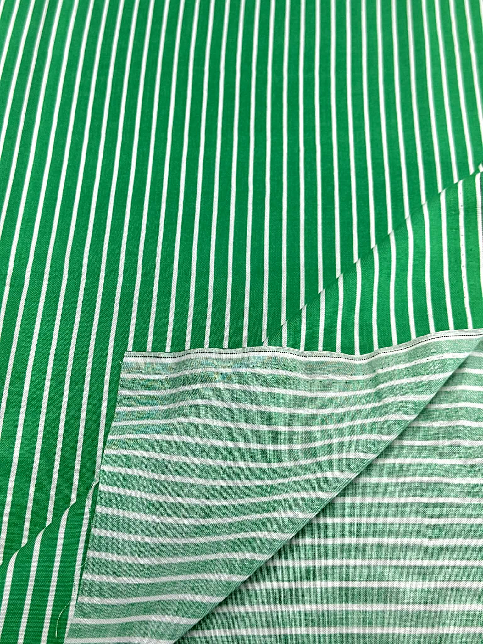 (WOVEN) THIN OFF WHITE STRIPES ON GREEN