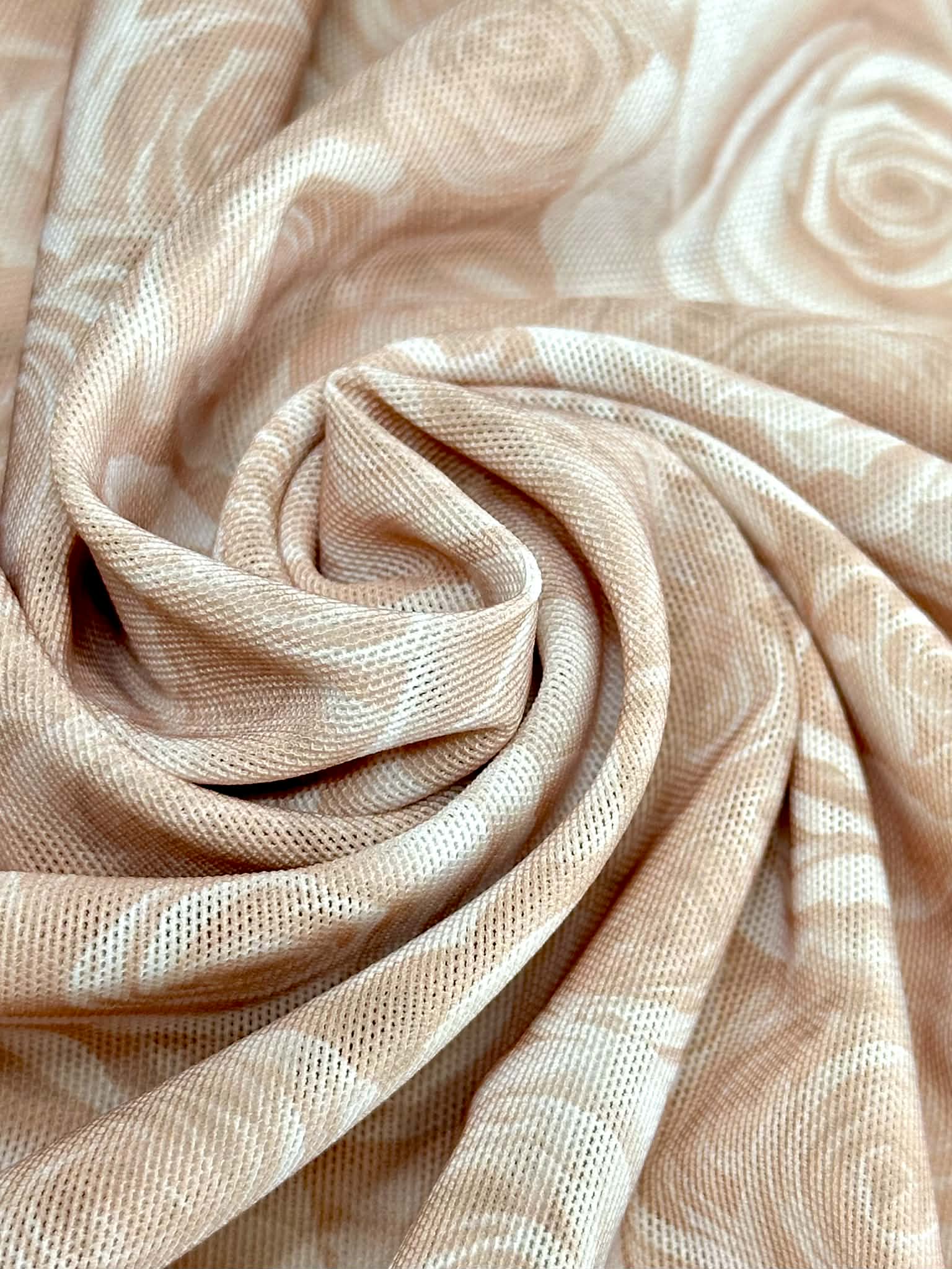 (DOUBLE MESH) BLUSH ROSES
