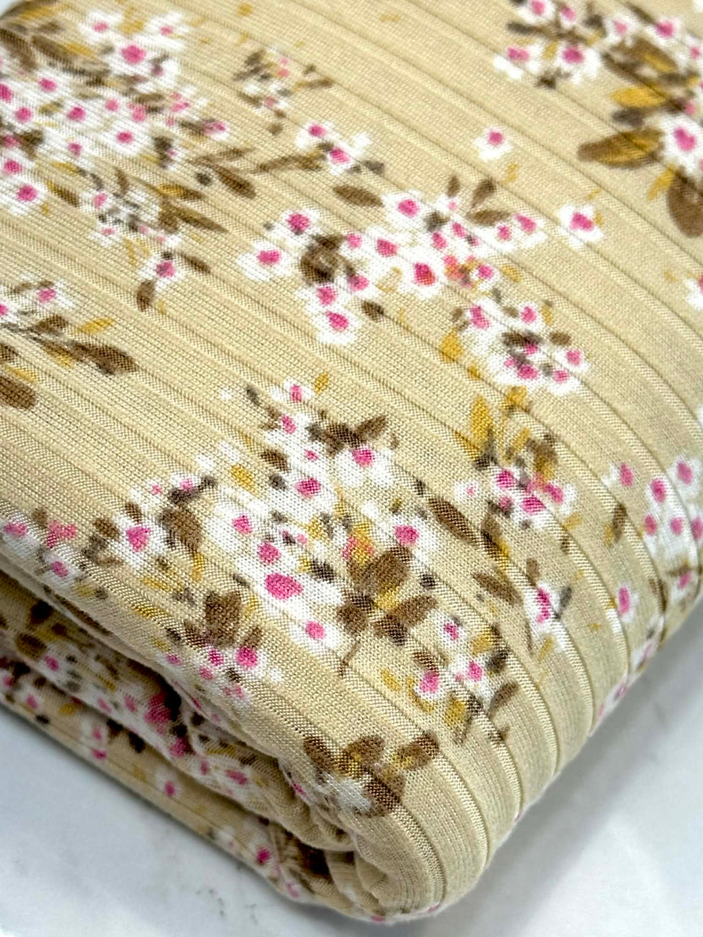 (WIDE RIB) PINK AND BROWN FLOWERS ON TAN