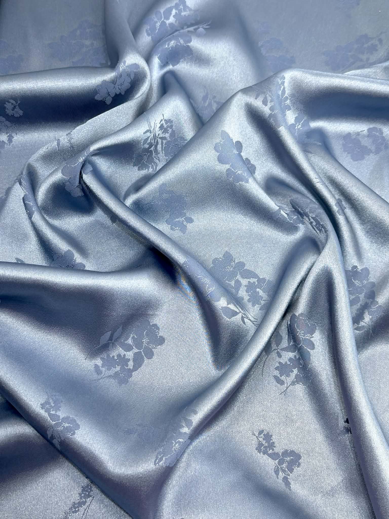 (SATIN) BLUE FLORAL