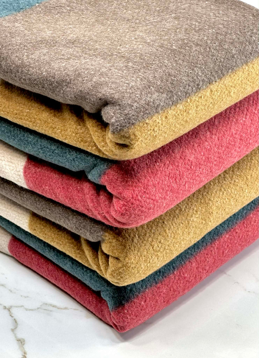 (MAKARON BRUSHED) RED, BEIGE AND BROWN PATTERN (1)
