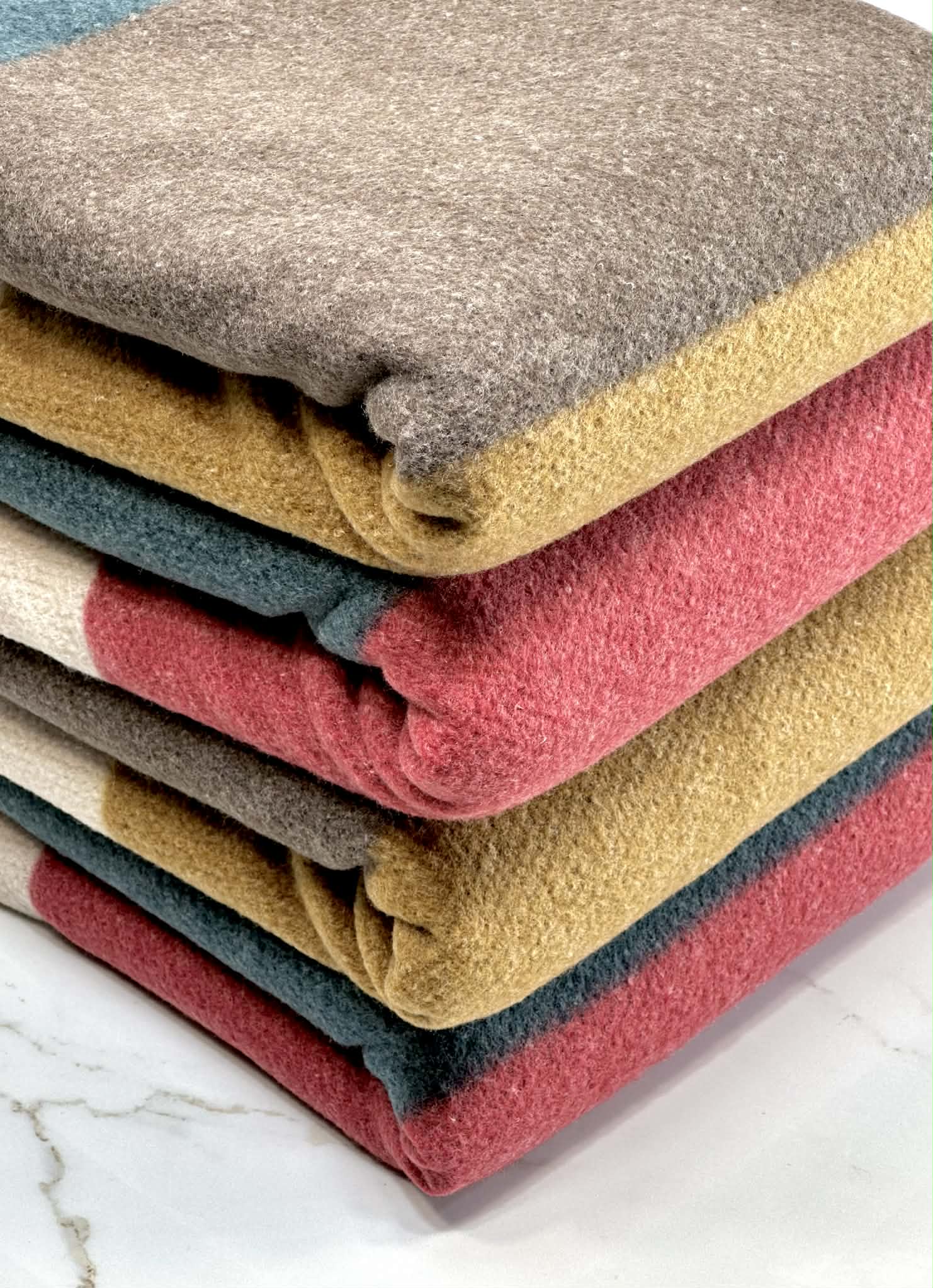 (MAKARON BRUSHED) RED, BEIGE AND BROWN PATTERN (1)