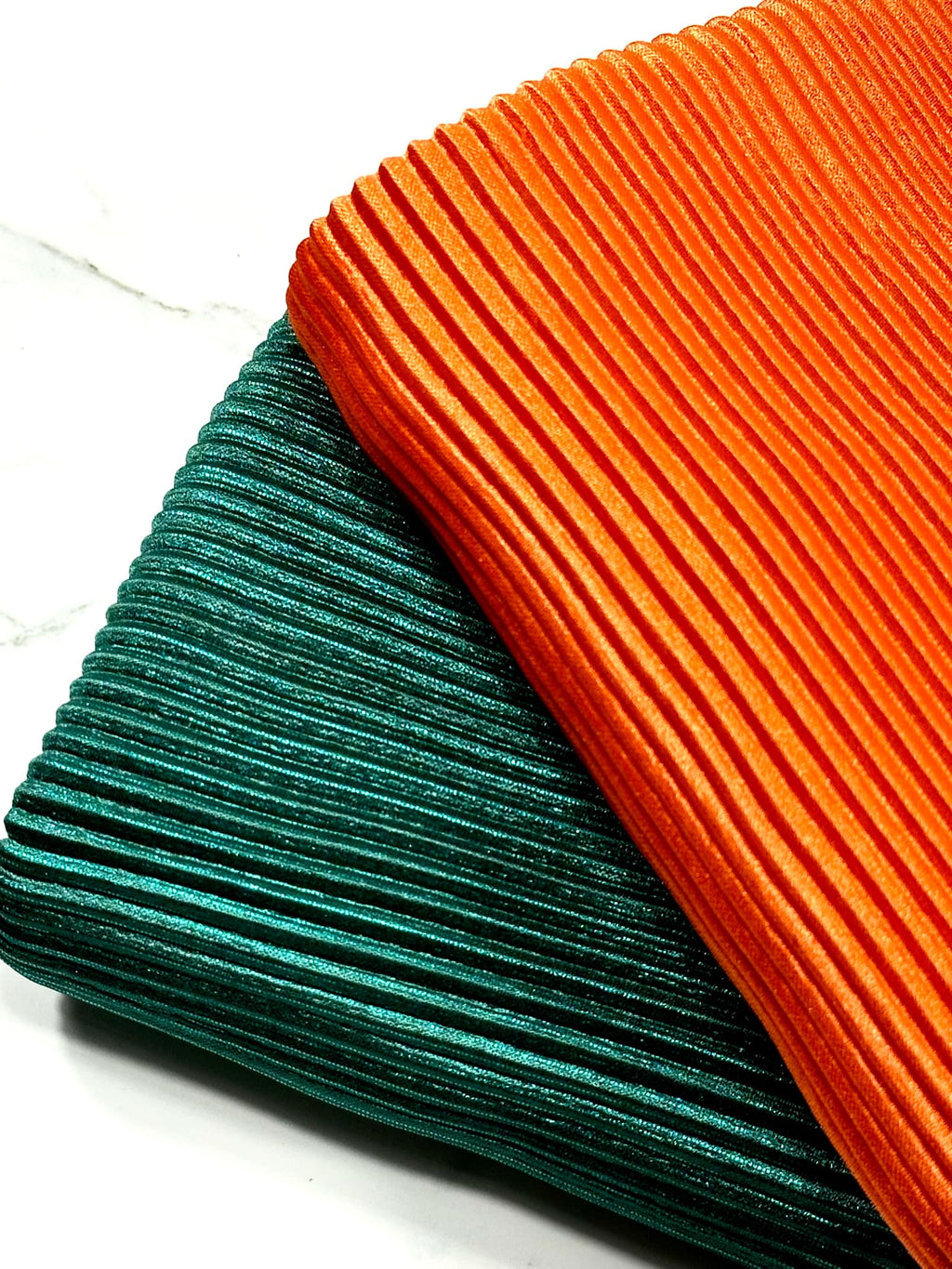 (PLEATED) DARK GREEN