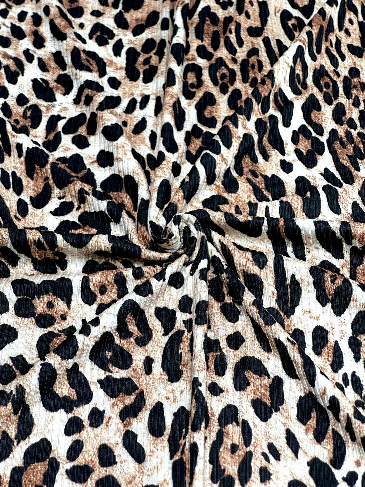 (4x2 YUMMY RIB) BROWN CHEETAH ON IVORY