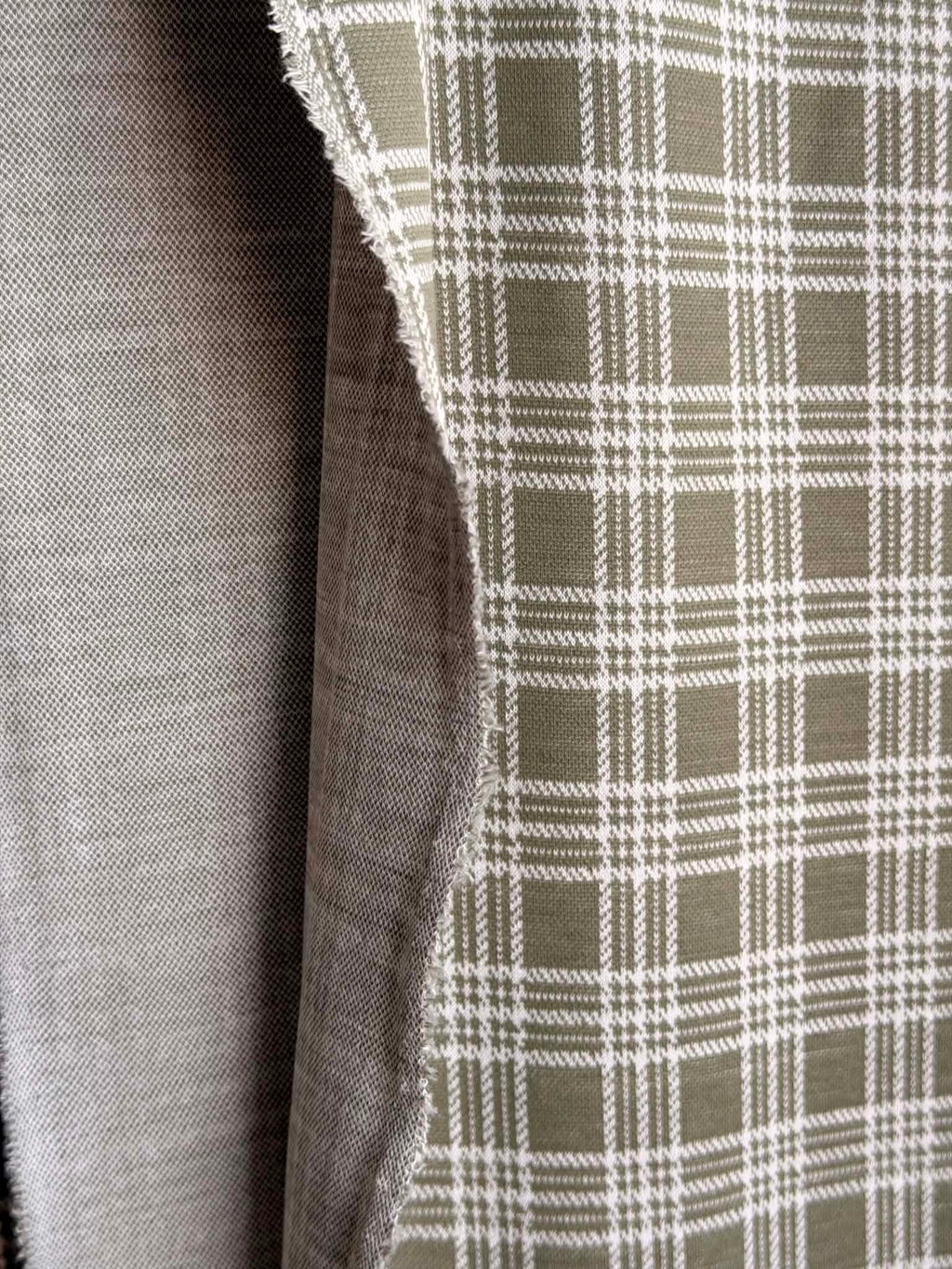 (DOUBLE KNIT) EVERGREEN PLAID