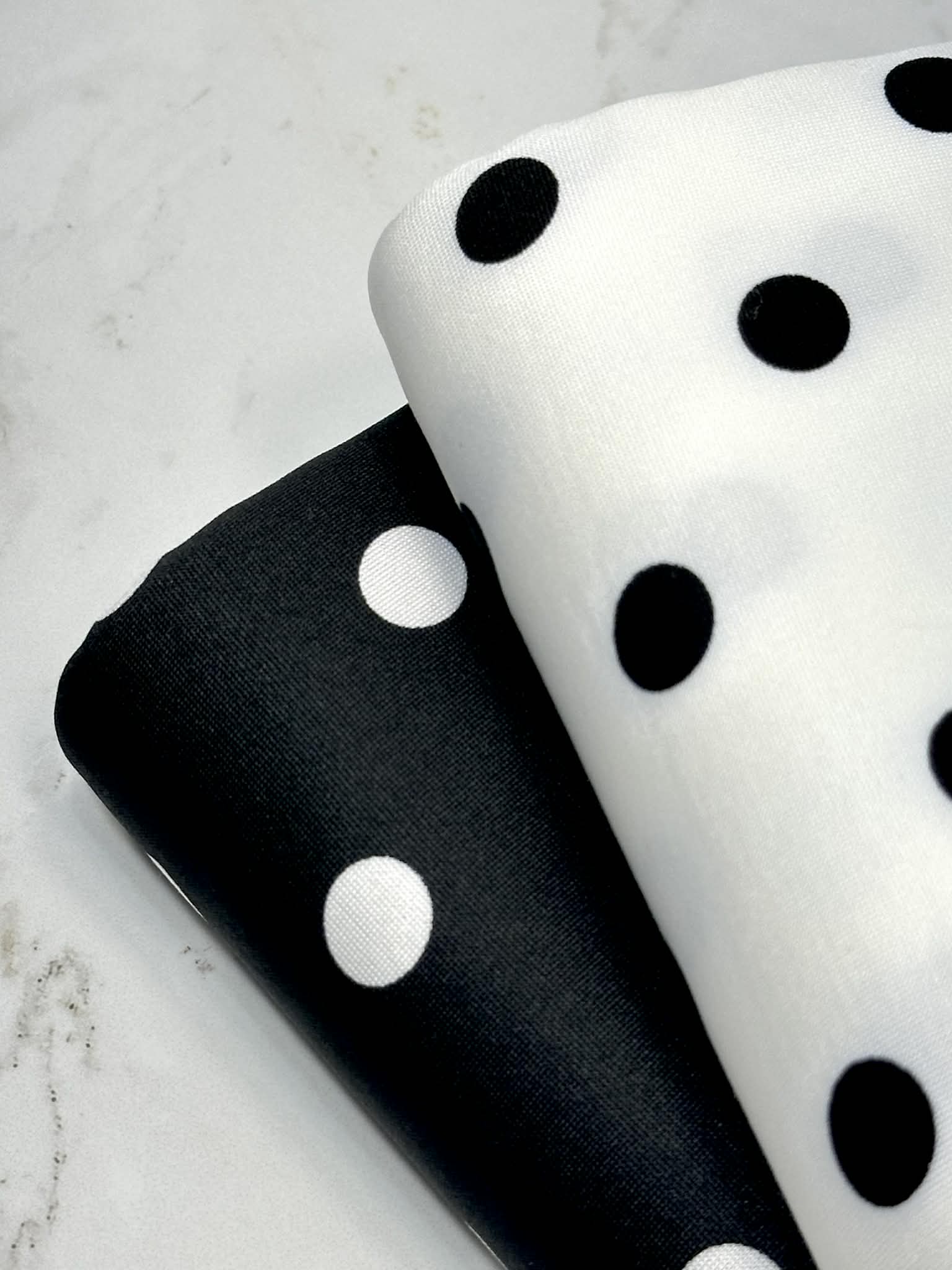 (ITY) BLACK POLKA DOTS ON OFF WHITE