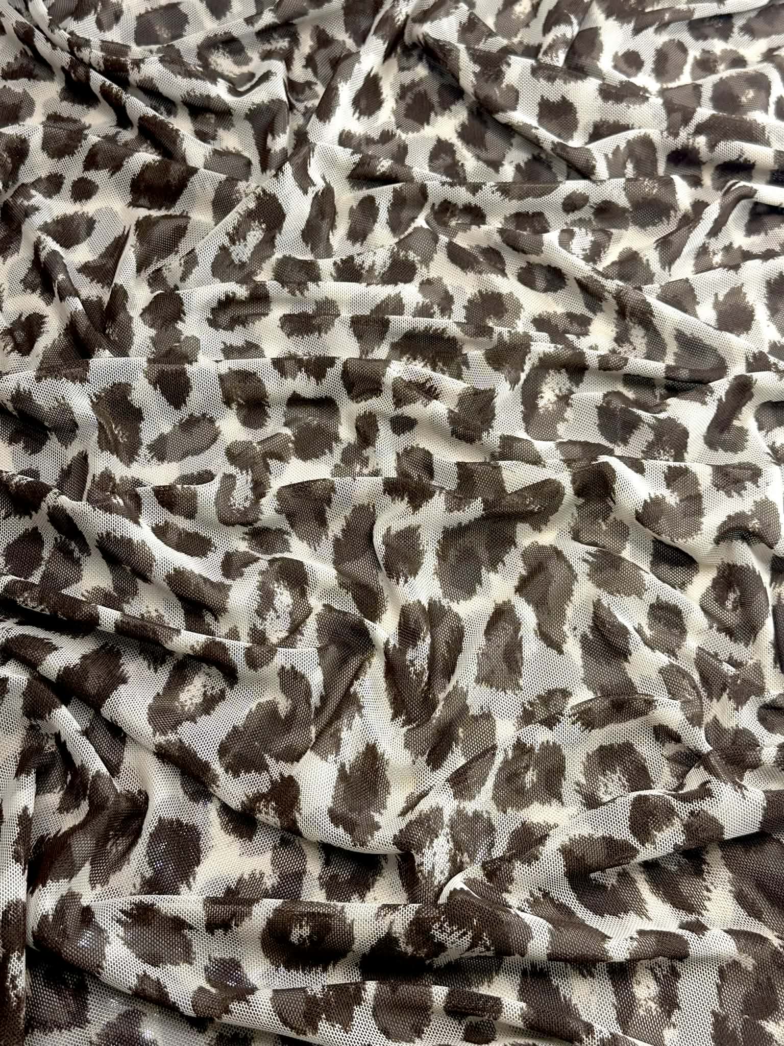 (MESH) BROWN CHEETAH ON LIGHT CREAM