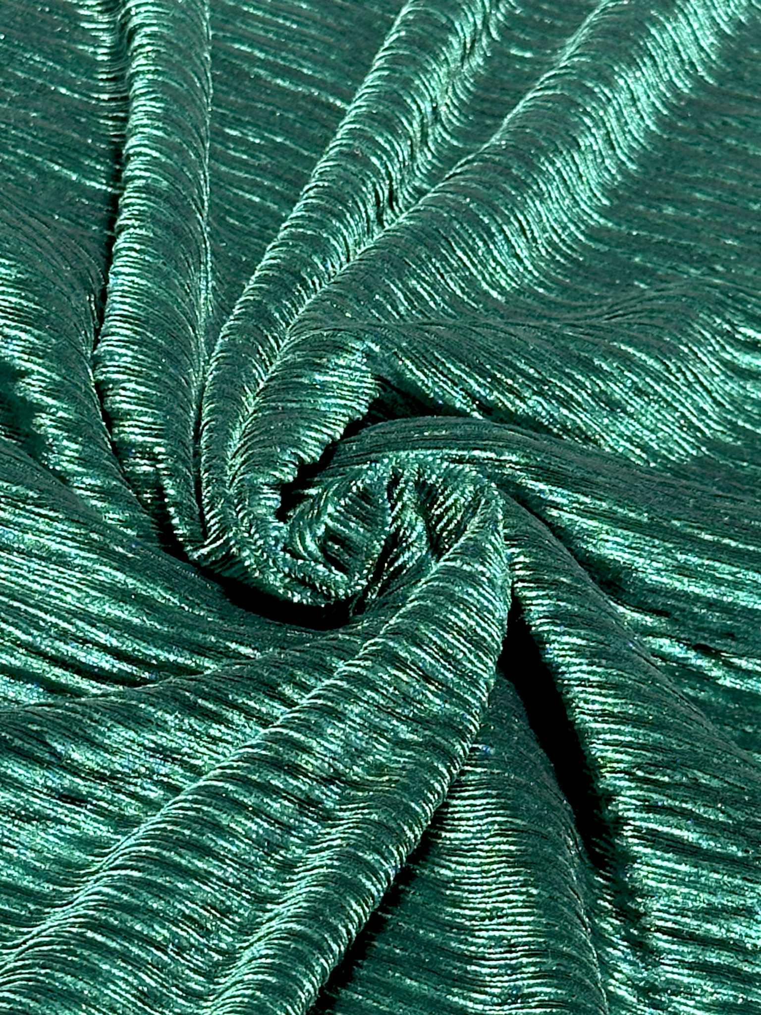 (VELVET PLEATED) EMERALD (2)