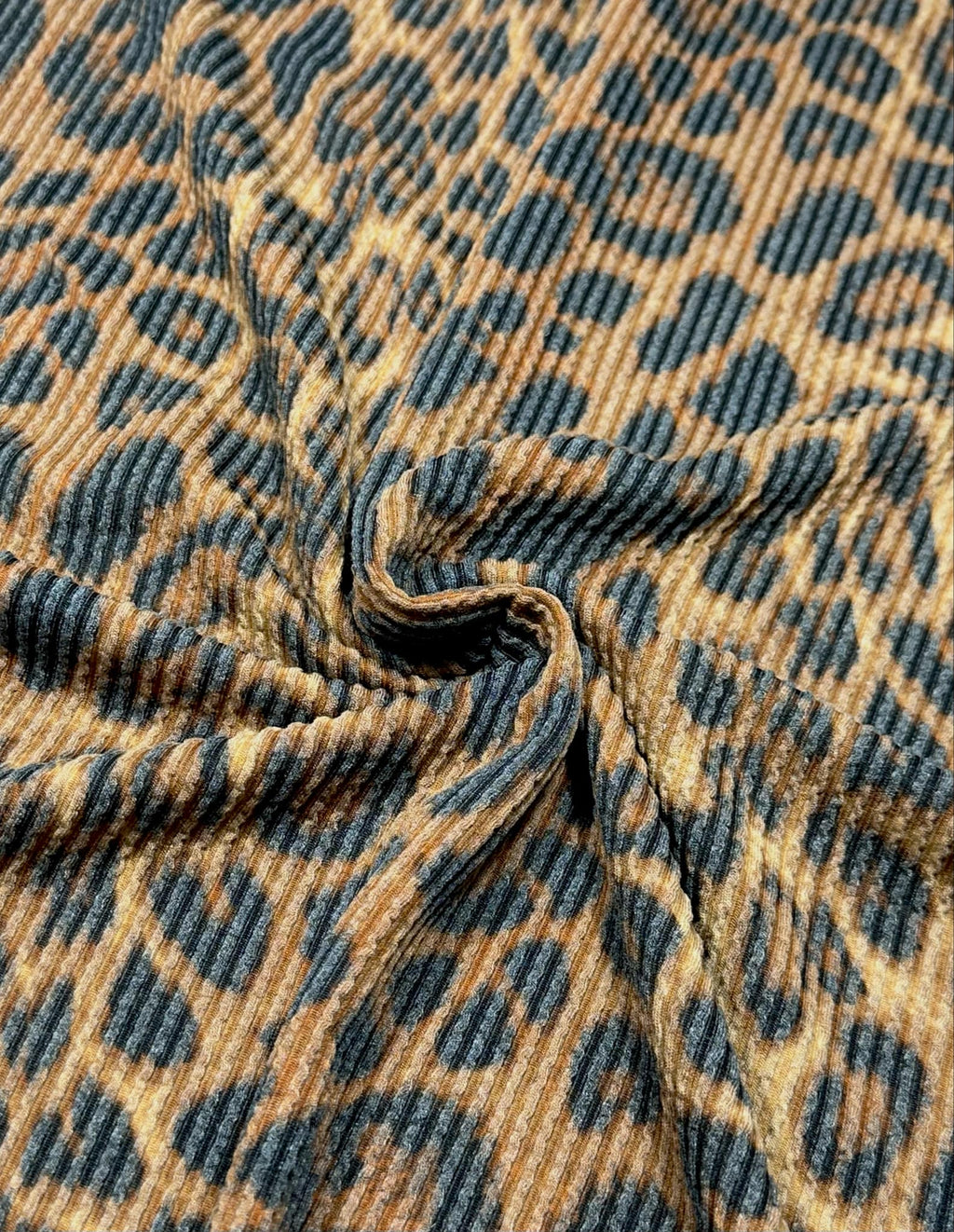 (URBAN RIB) BLACK AND BROWN CHEETAH