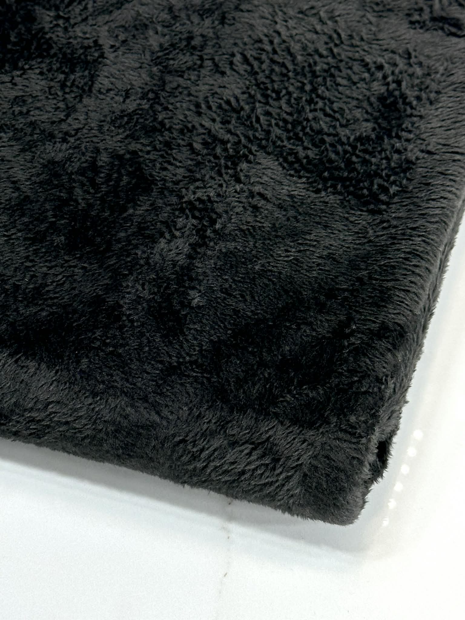 (STRETCH FUR) BLACK