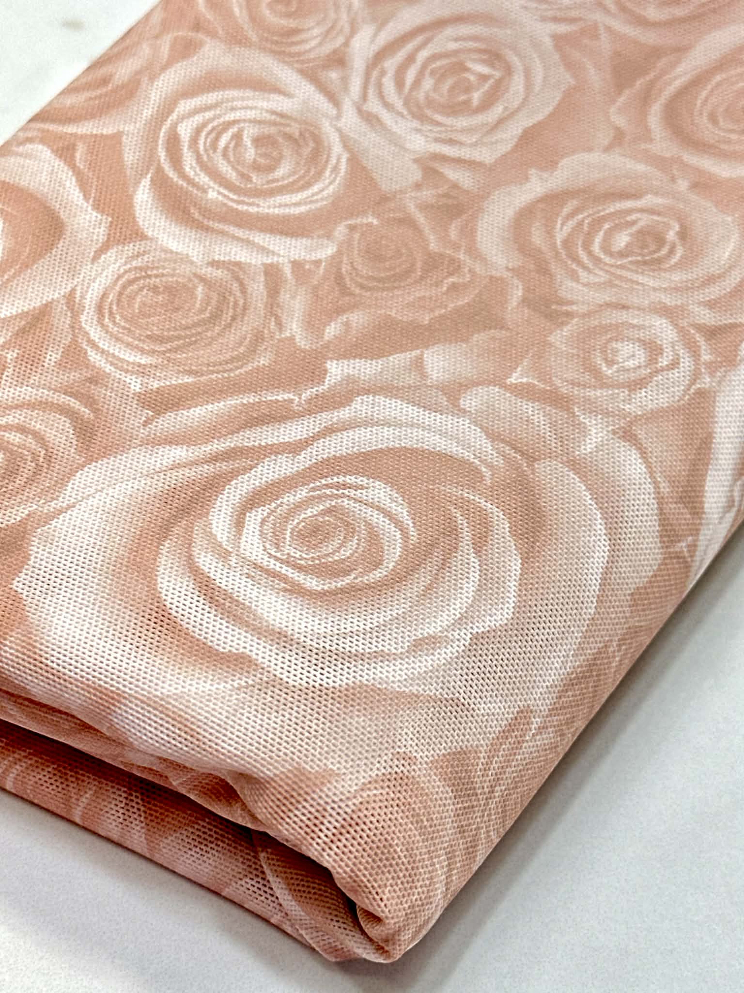 (DOUBLE MESH) BLUSH ROSES