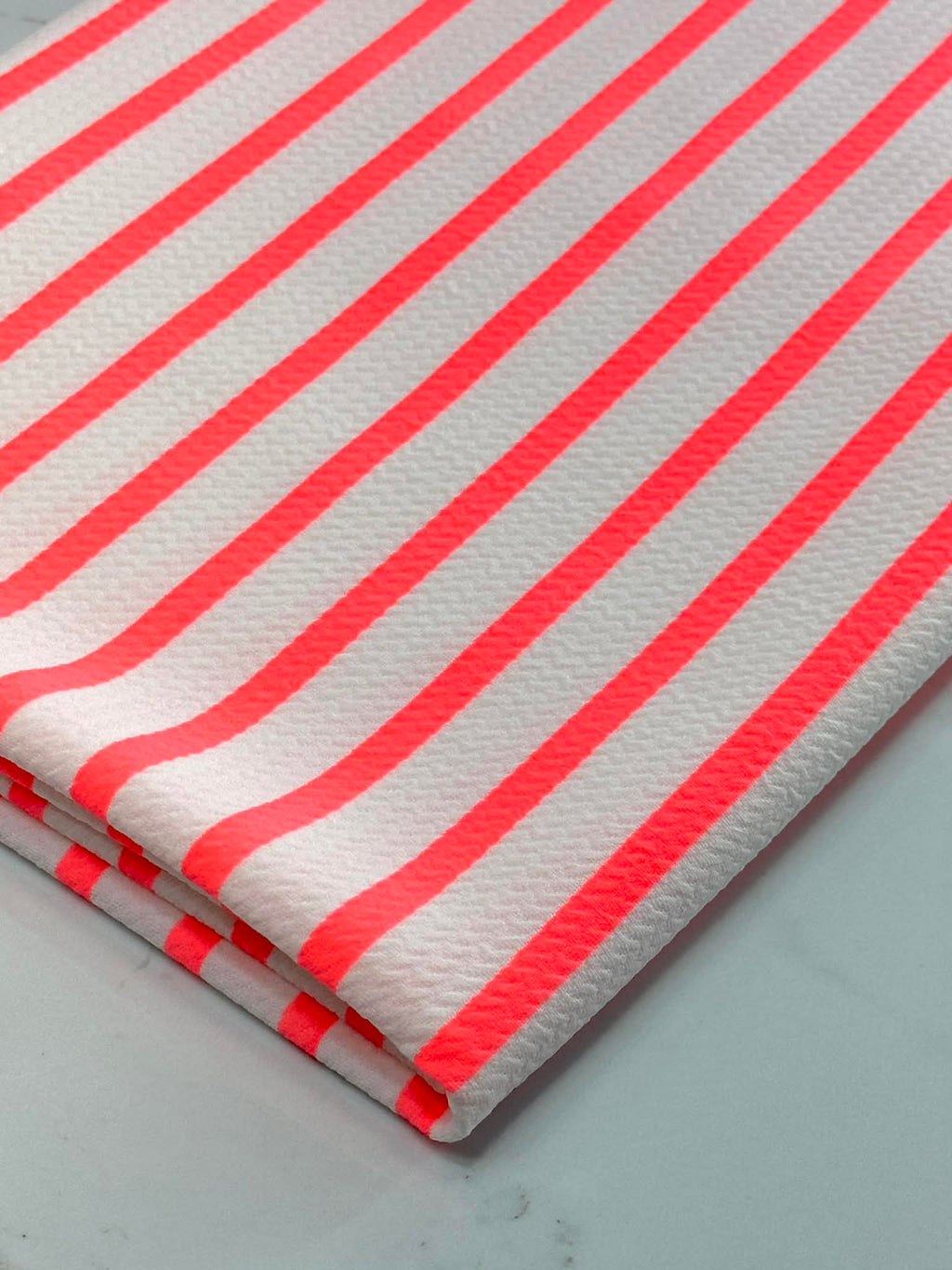 (BULLET) NEON CORAL STRIPES ON OFF WHITE