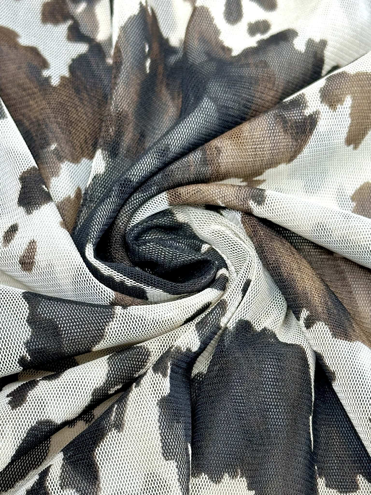 (MESH) COW PRINT ON CREAM