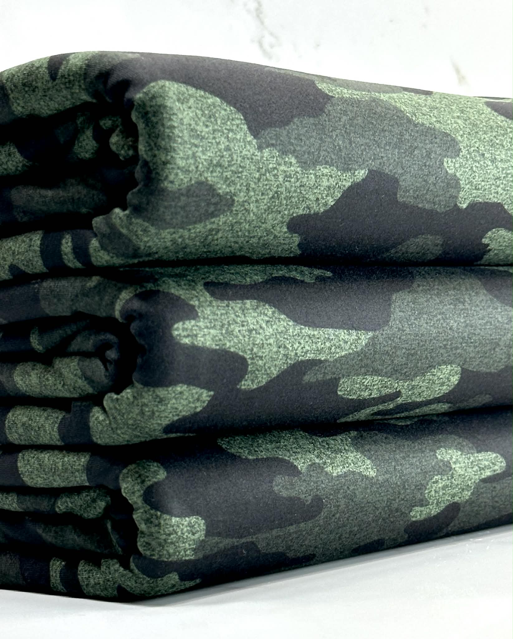(YOGA) OLIVE AND BLACK CAMOFLAGE