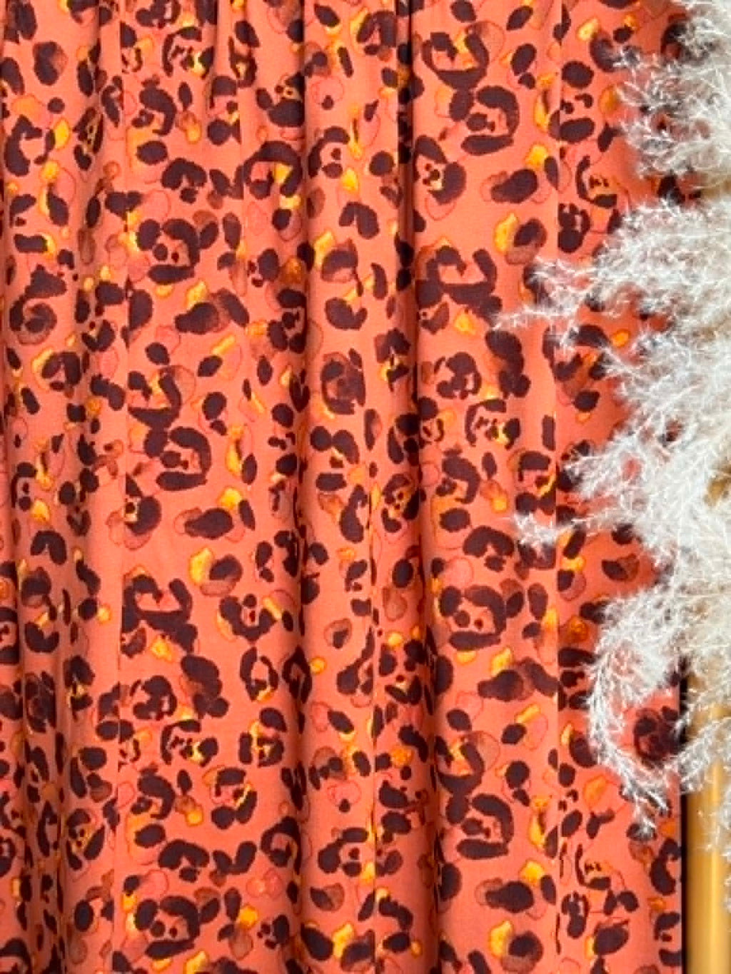 (DBP) RUST AND BROWN LEOPARD