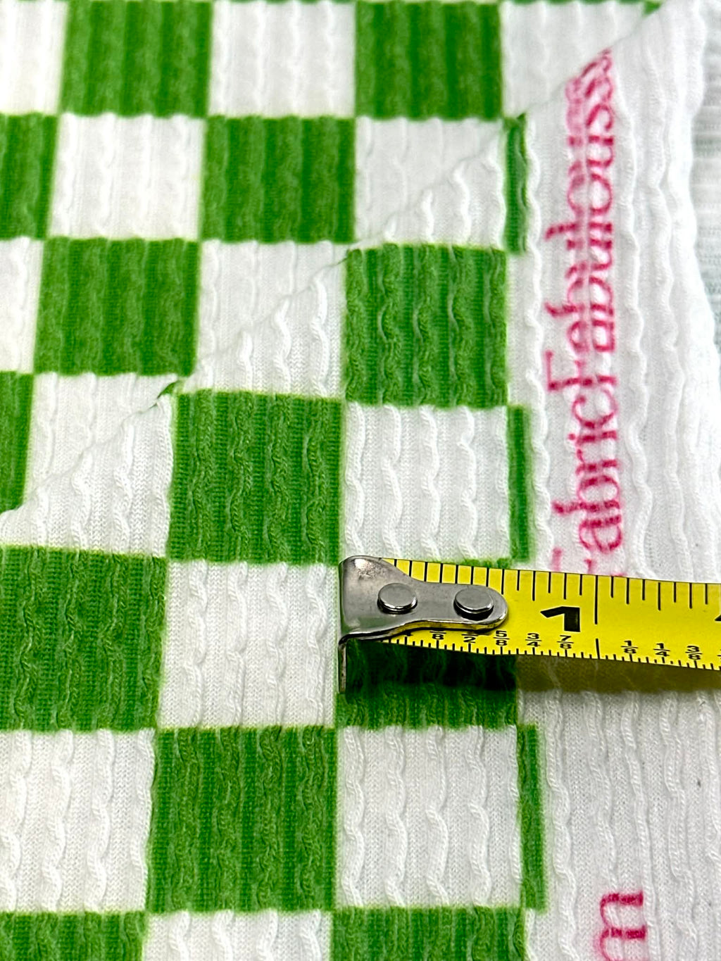 (URBAN RIB) GREEN AND OFF WHITE CHECKERED PATTERN