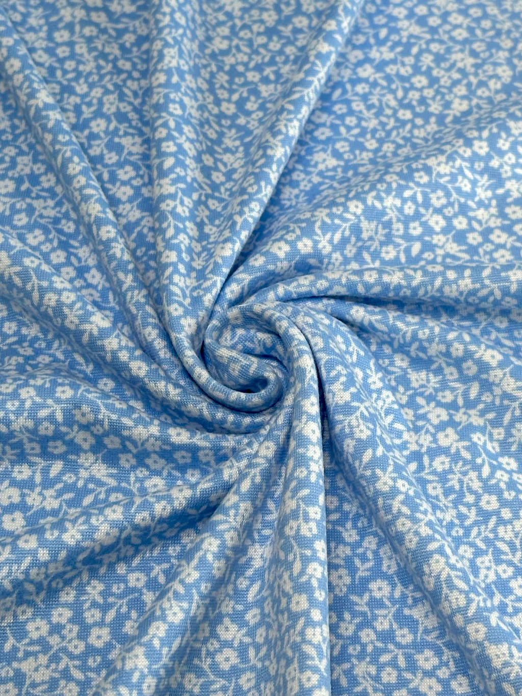 (DBP) TINY WHITE FLOWERS ON BLUE (1)