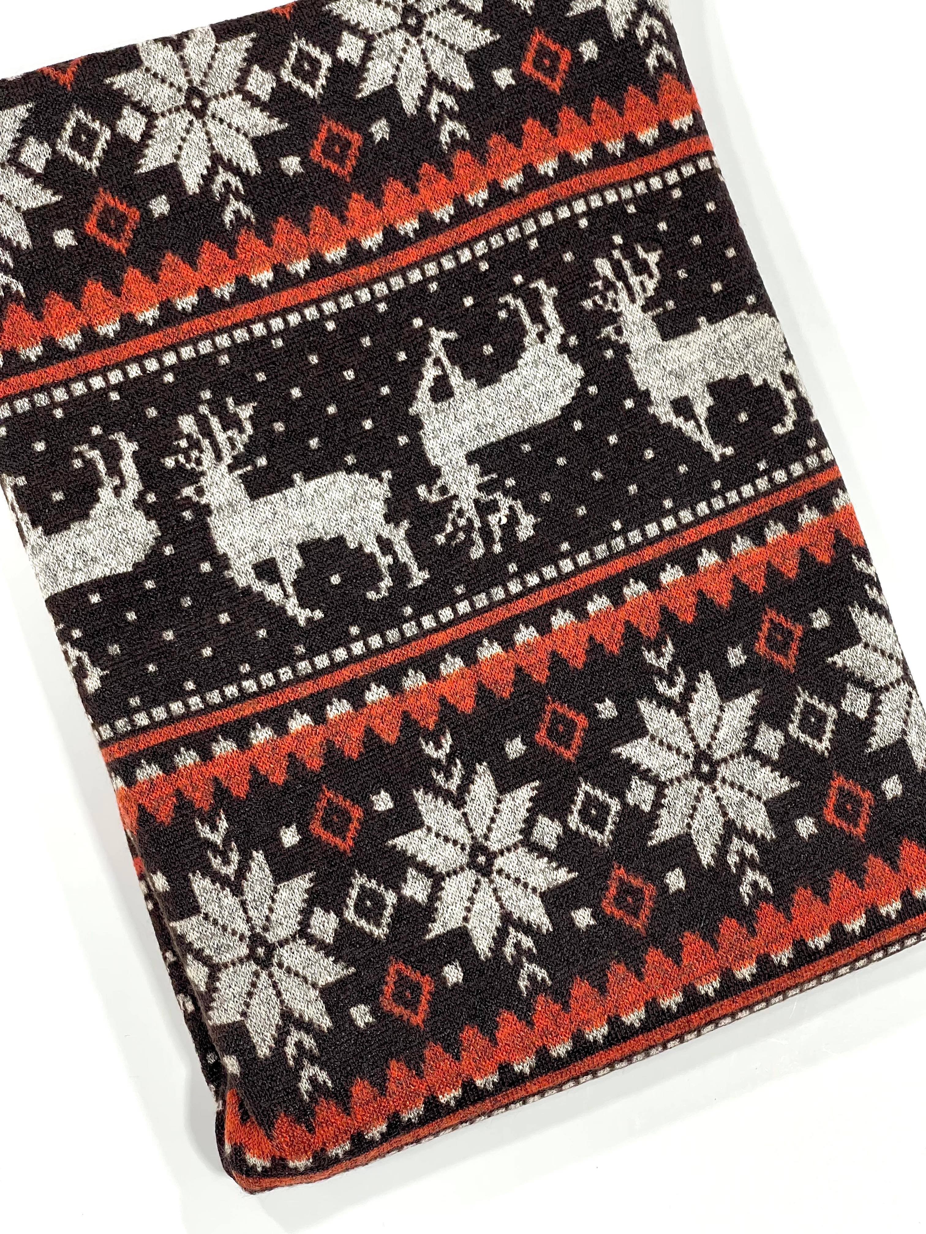 (SWEATER KNIT) 2-TONE GRAY REINDEER'S ON NEW BROWN (2)