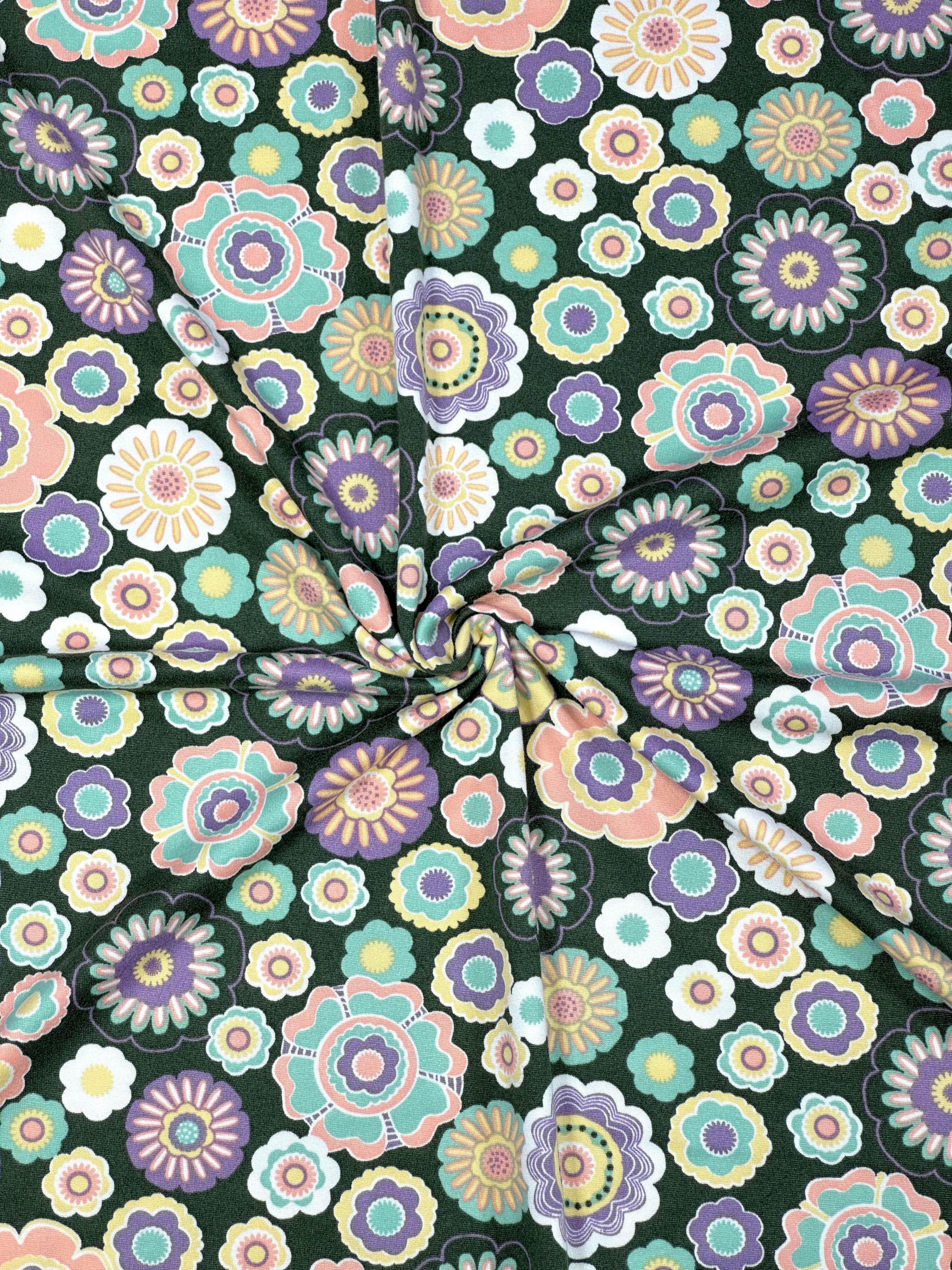 (DBP) RETRO FLORAL ON VINTAGE GREEN